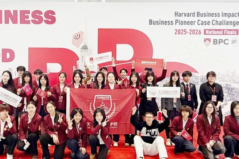 54枚金奖、雅思8.5分，66个数学高数A*，19个高数单项